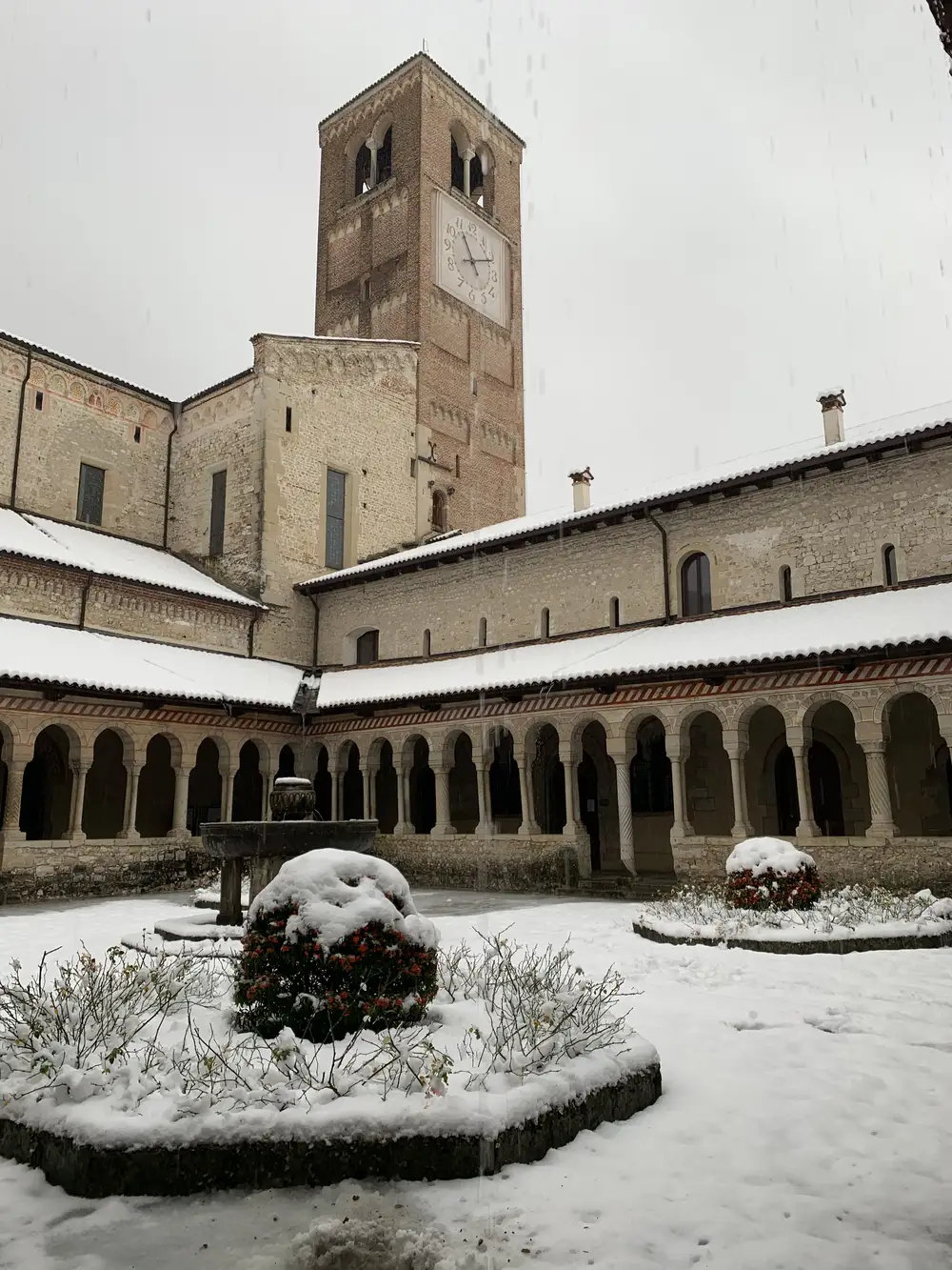 L'Abbazia di Follina innevata